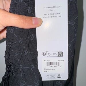 Men ALO shorts